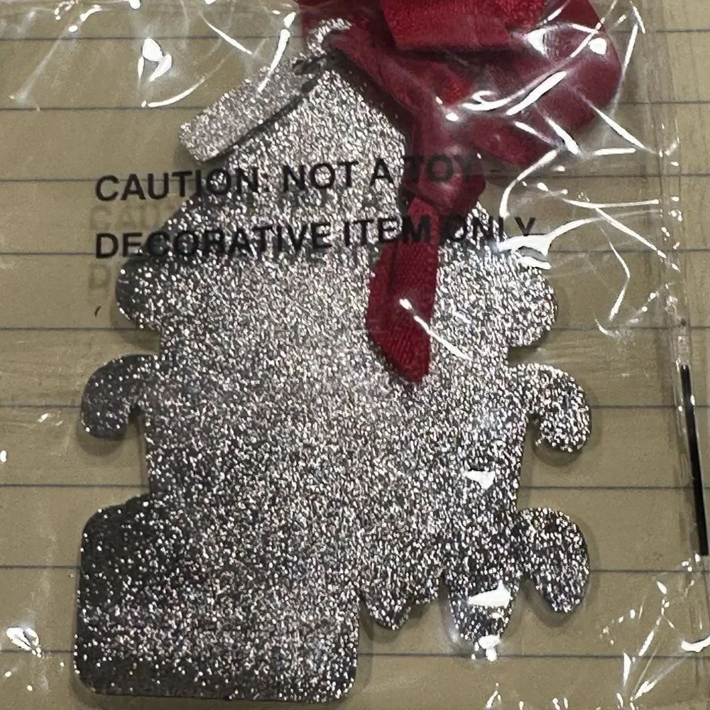 Mickey’s Very Merry Christmas Party 2024 Gingerbread House Ornament MVMCP NEW